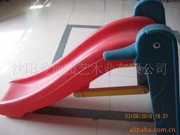 沈陽(yáng)愛(ài)他園藝木業(yè) 兒童組合滑梯產(chǎn)品精選